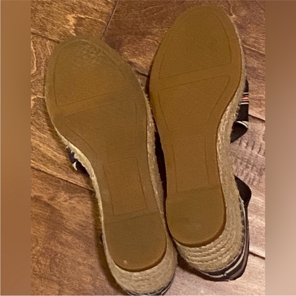 Tory Burch Catalina Red White Blue Stripe Wedge Espadrilles 9 - Picture 7 of 8